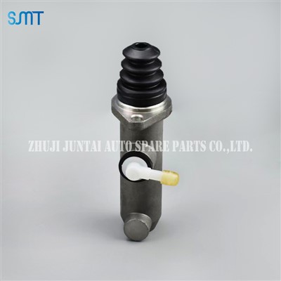 Hlavní válec spojky