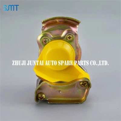 Spojující hlava pro karavan